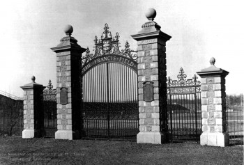 Photo of the Francis Field Gate, 1914