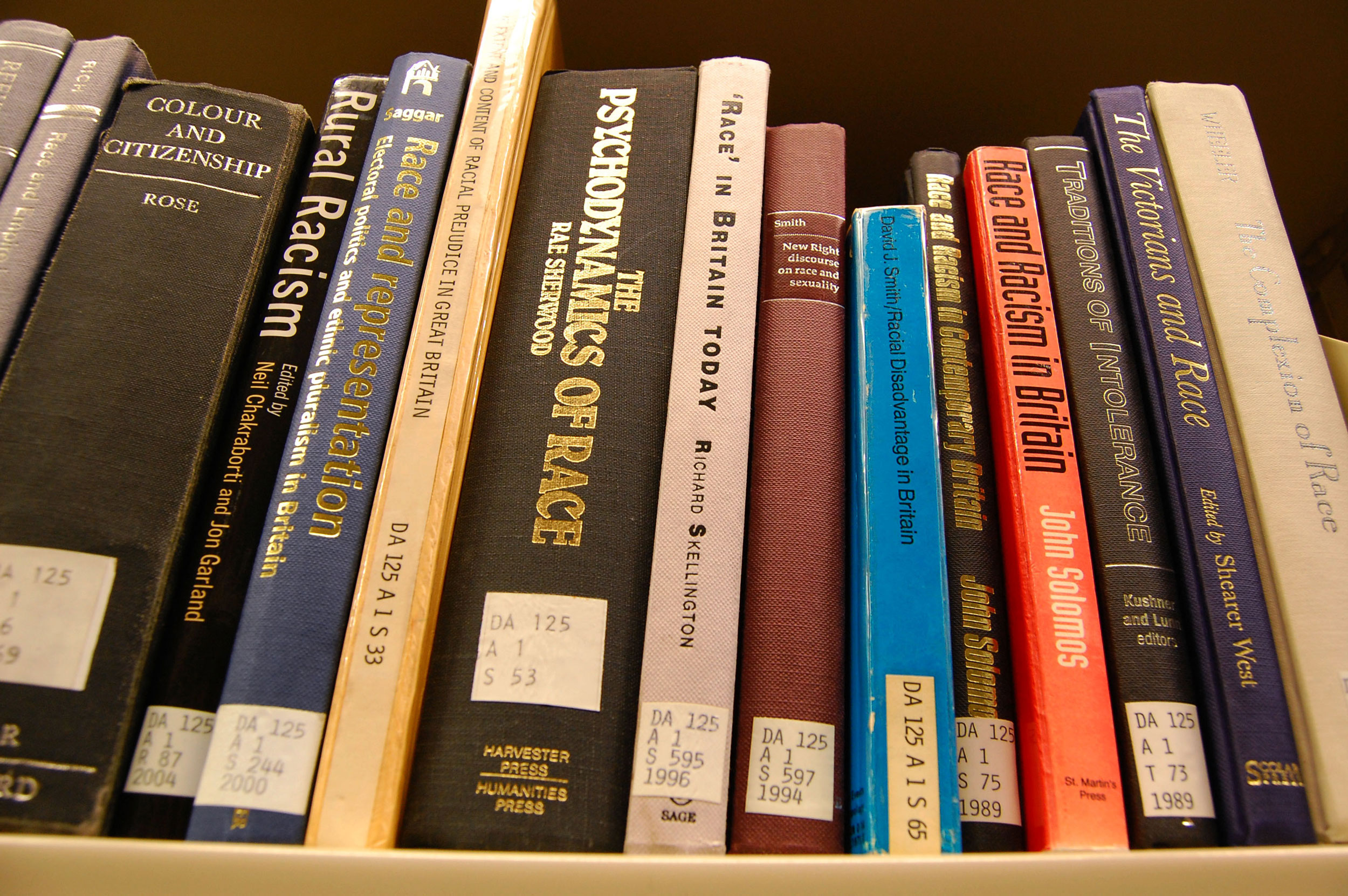 Page header image showing a bookshelf