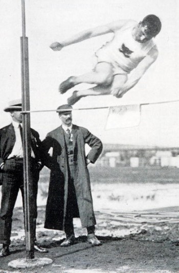 Image of Ireland's Thomas Keiley performing a pole vault during the 1904 Olympic Games. 
