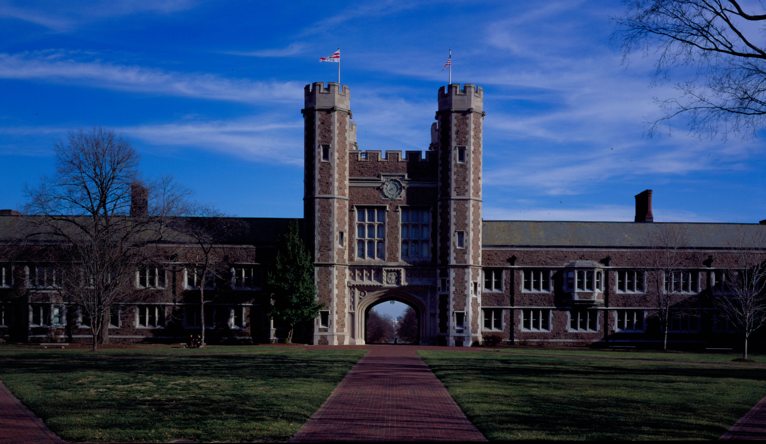 Brookings Hall with a clear blue sky in the background.