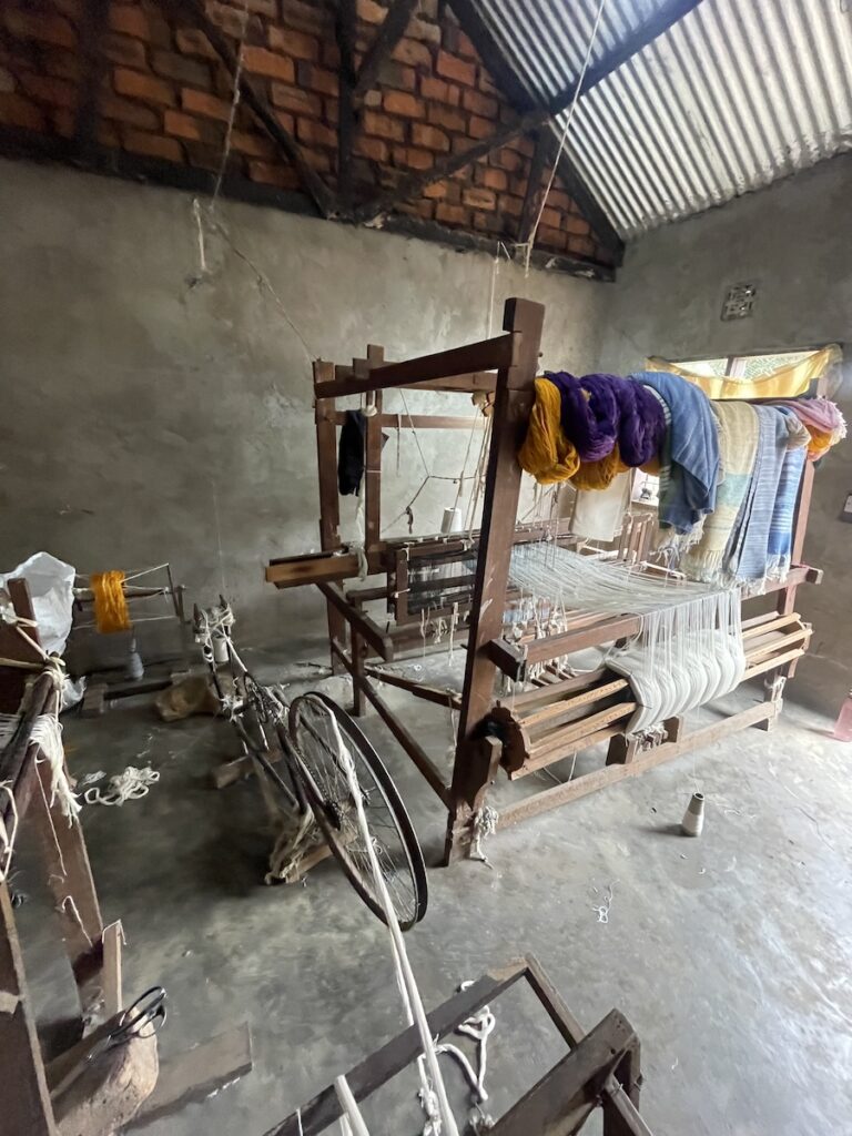 weaving loom